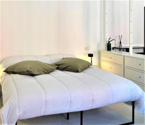 Contemporary studio - Ornato 13